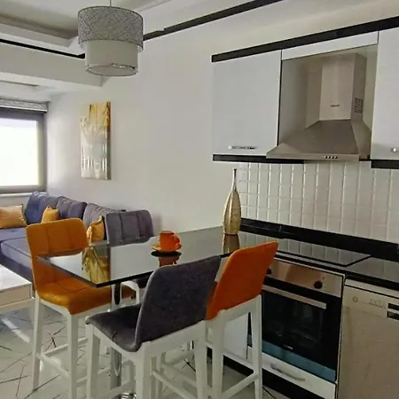 Comfortable Luxury Daire