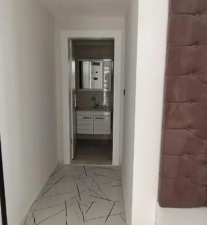 Comfortable Luxury אלאניה