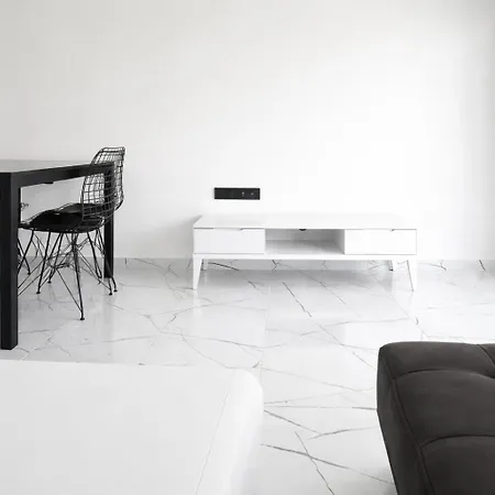 公寓 Comfortable Luxury 阿拉尼亚