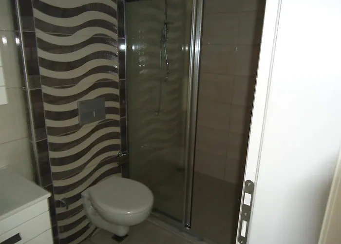 דירה Comfortable Luxury אלאניה