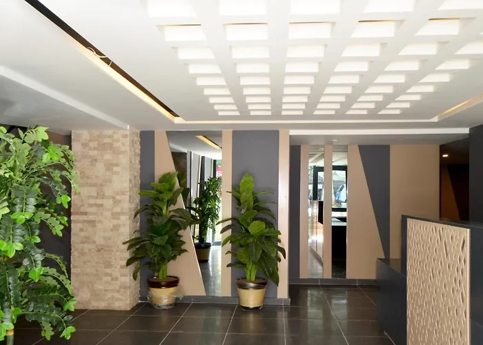 דירה Comfortable Luxury אלאניה